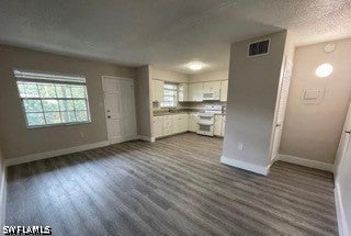 3325 Airport Road N F4 — photo
