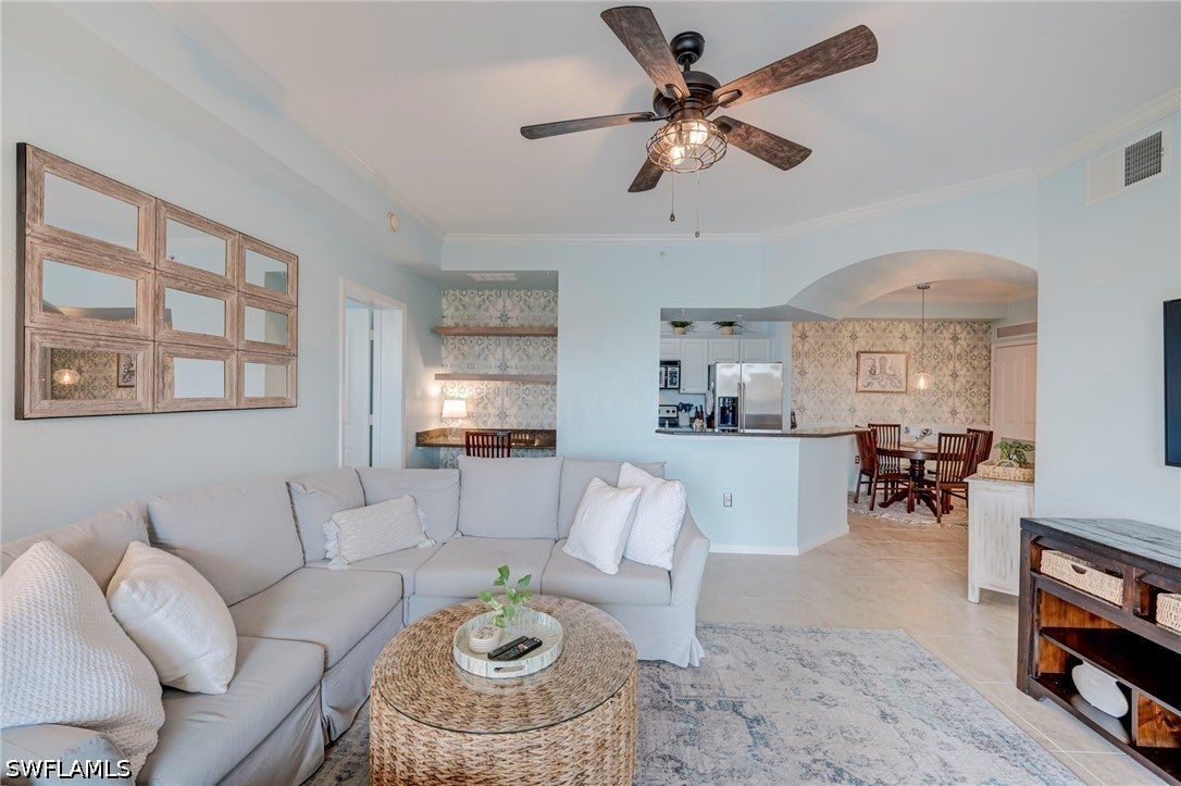12940 Positano Circle 304 — photo