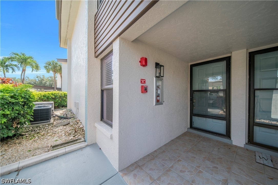 5790 Trailwinds Drive 111 — photo