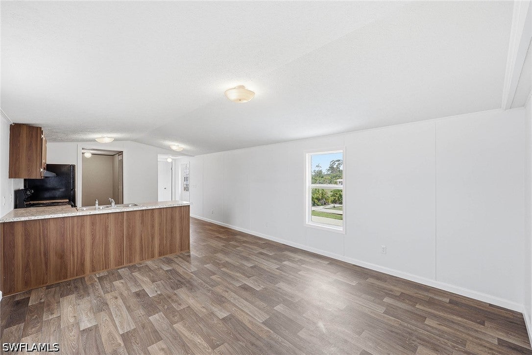 Home in Estero, FL 33928 — photo 2