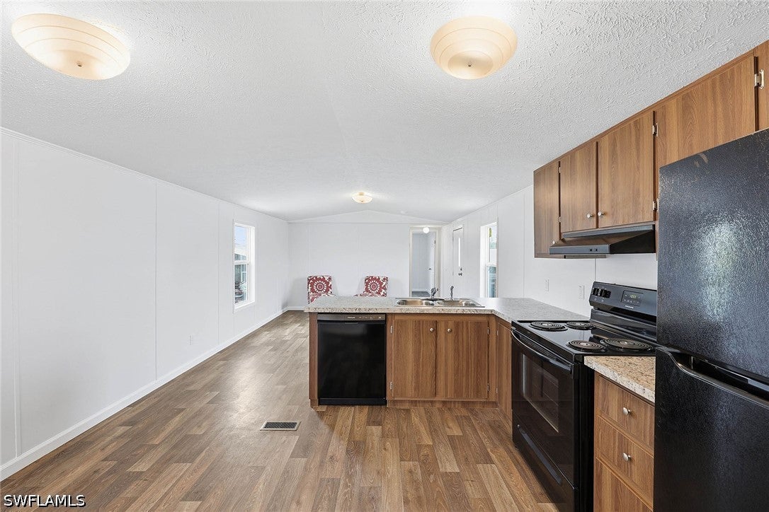Home in Estero, FL 33928 — photo 3