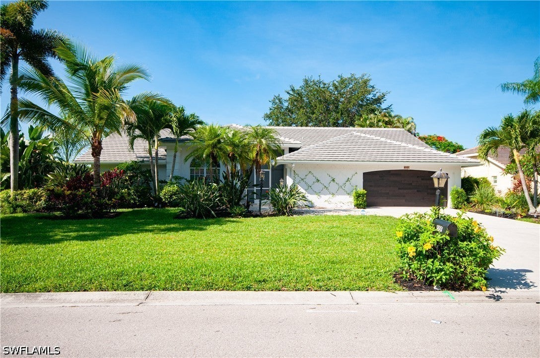 559 Henley Drive — photo