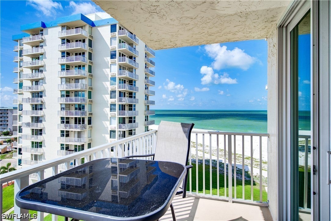 7330 Estero Boulevard 601 — photo