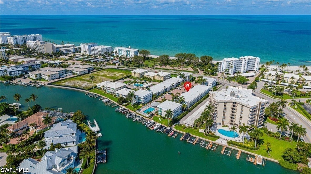 2100 Gulf Shore Boulevard N 111 — photo