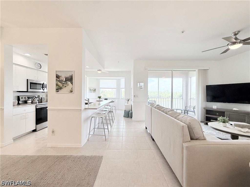 8555 Naples Heritage Drive 246 — photo