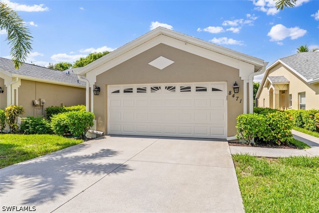 8471 Ibis Cove Circle M677 — photo