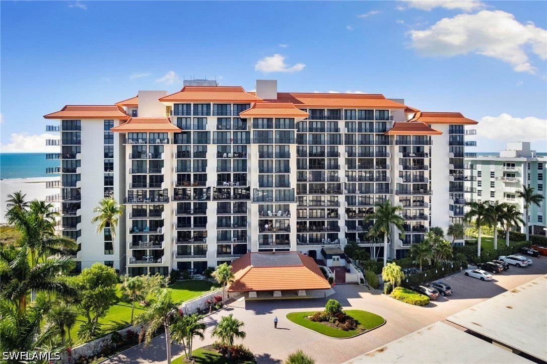 180 Seaview Court 911 — photo