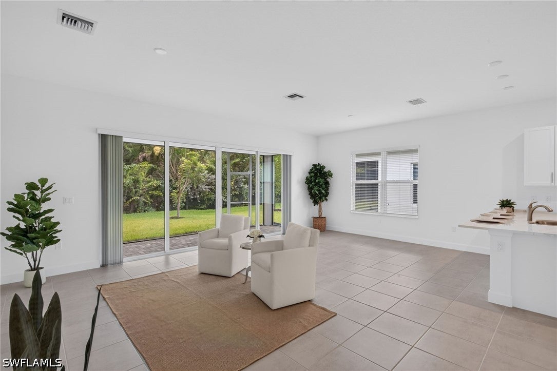 12448 Violet Lane — photo