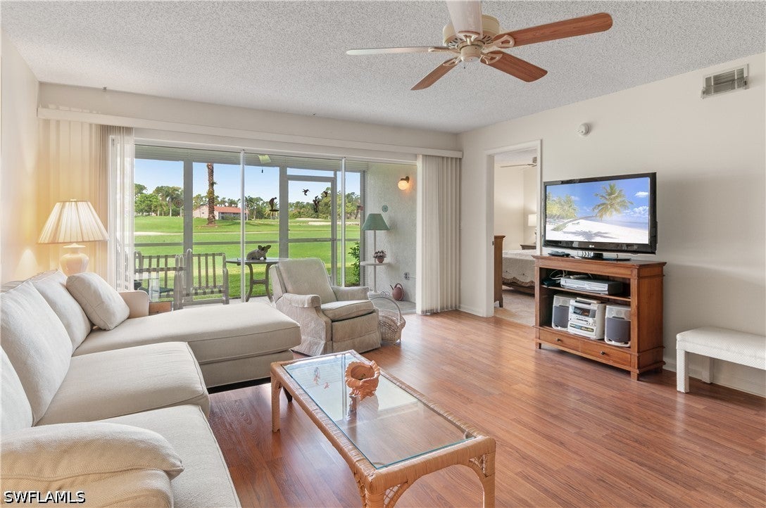 5916 Cranbrook Way G102 — photo