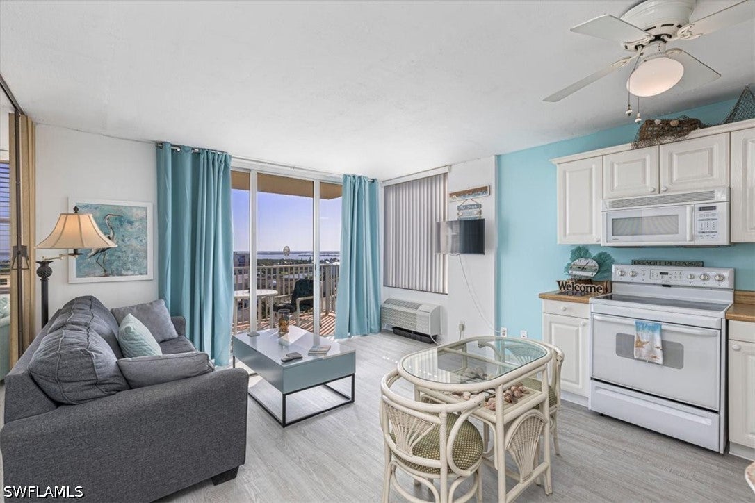 7330 Estero Boulevard 1107 — photo