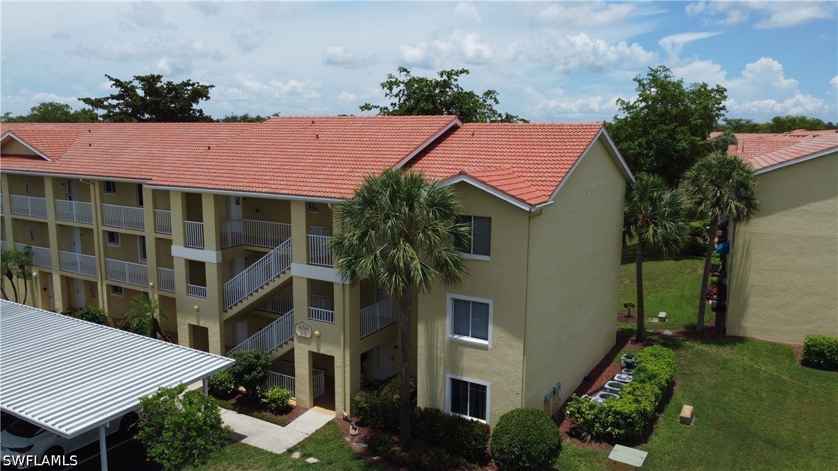 8294 Key Royal Circle 1631 — photo