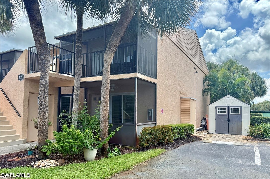 4001 Ice Castle Way 1 — photo