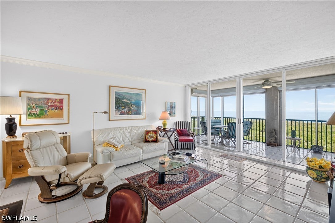 7515 Pelican Bay Boulevard 17B — photo