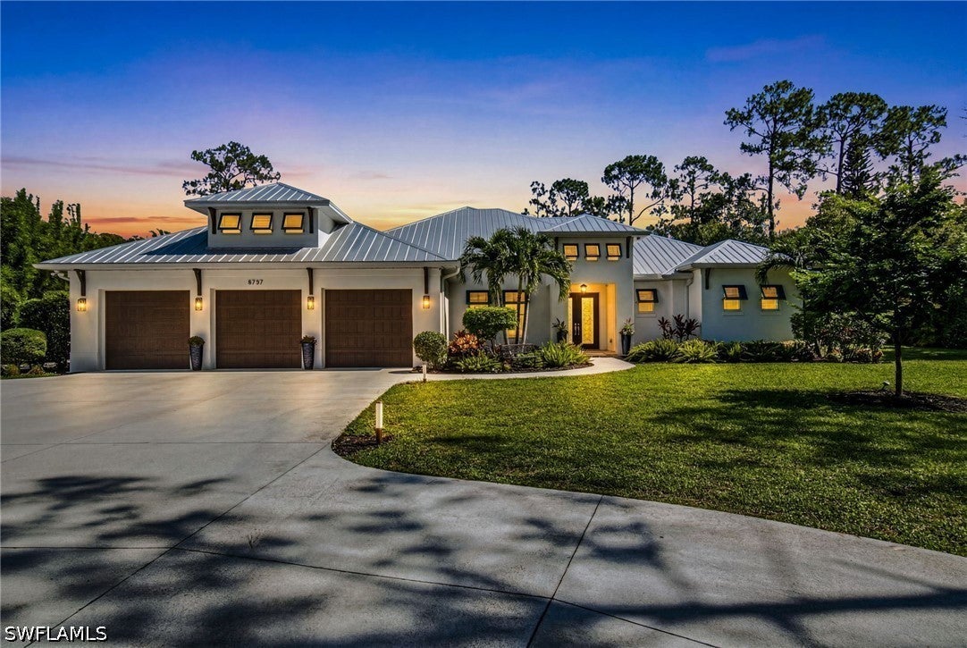 5737 Hidden Oaks Lane — photo