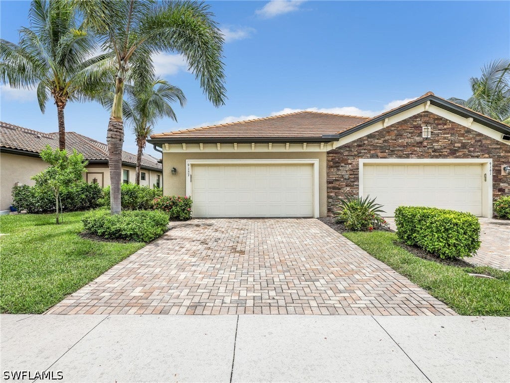 9157 Glenforest Drive — photo