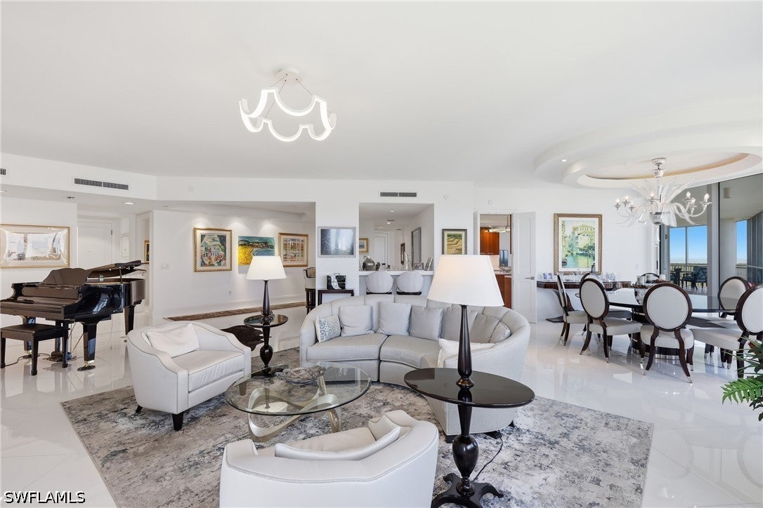 13675 Vanderbilt Drive 810 — photo