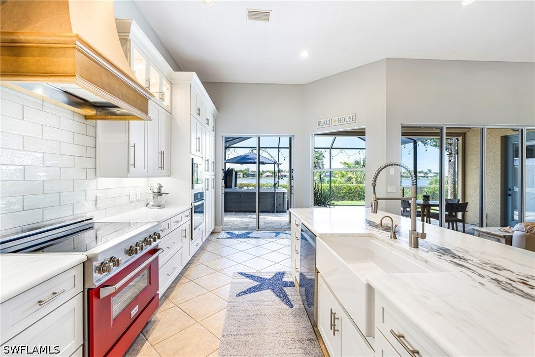 5589 Whispering Willow Way — photo