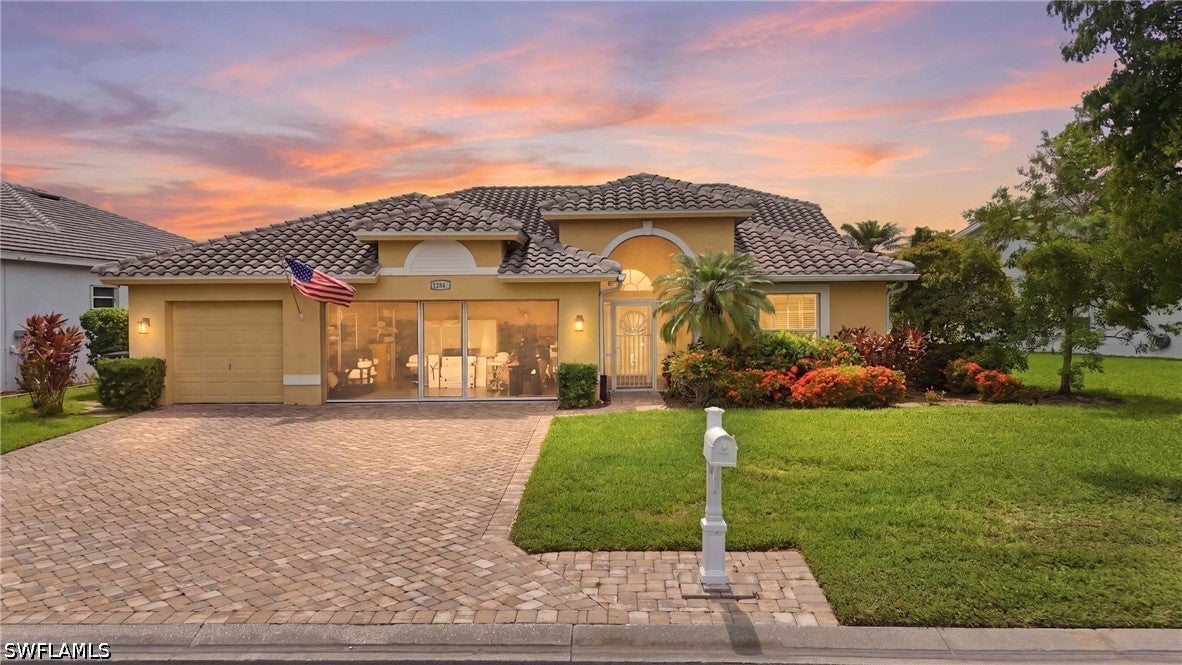 12846 Dresden Court — photo