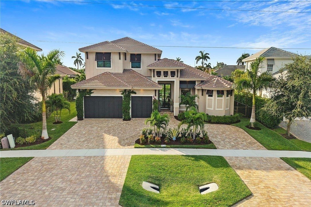 625 Hernando Drive — photo