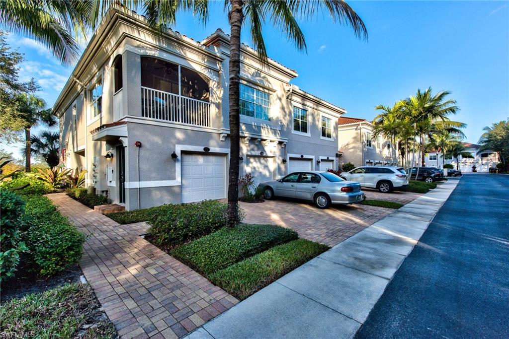 23430 Alamanda Dr 201 — photo