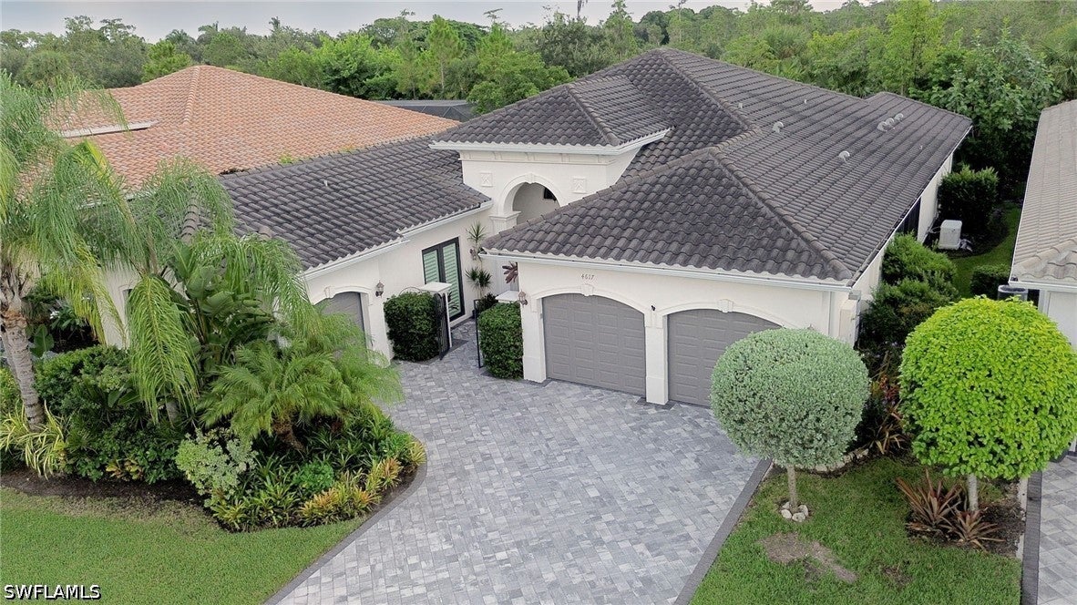 4617 Azalea Drive — photo
