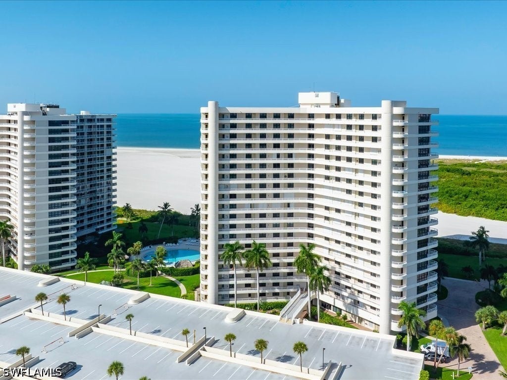 320 Seaview Court 904 — photo