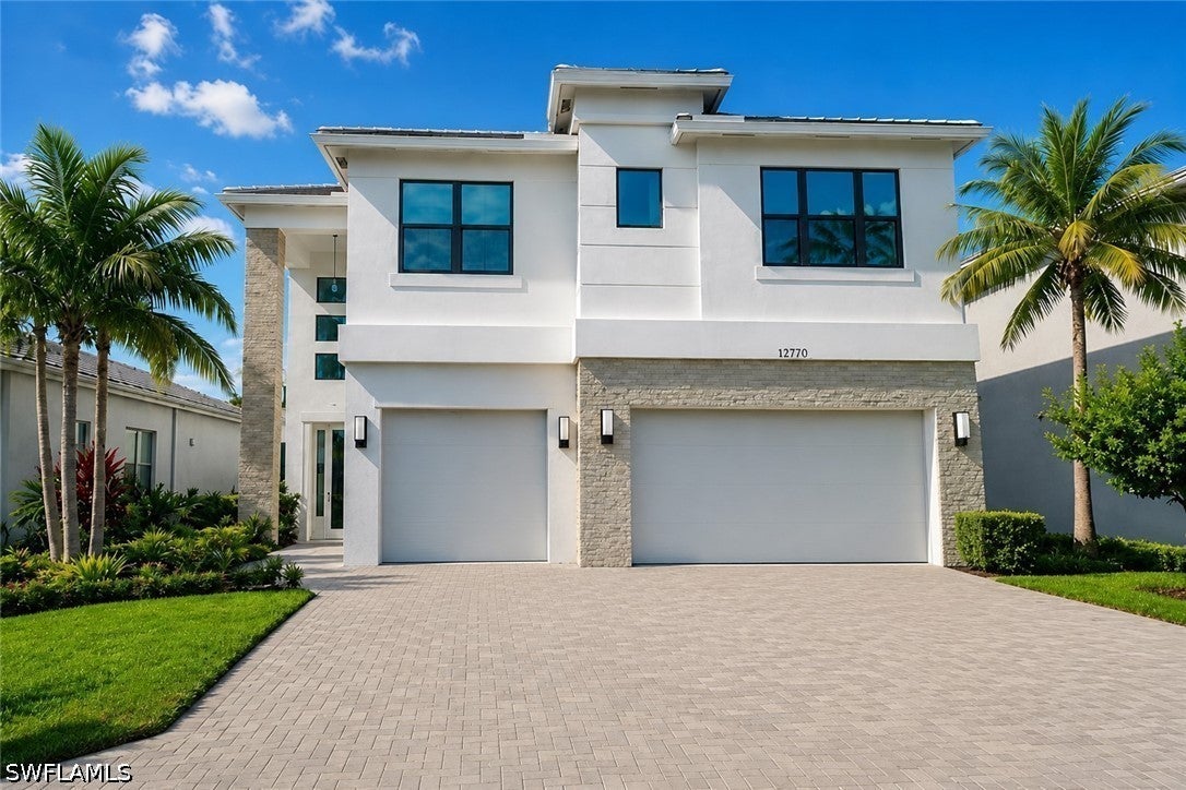 12770 Woodbury Drive — photo