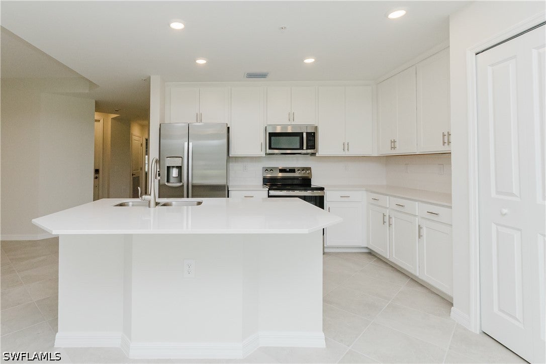 18411 Copperhead Court N 311 — photo