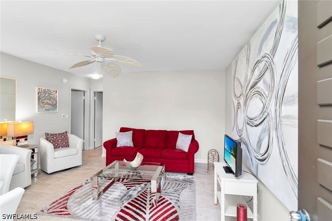 235 Seaview Court B2 — photo