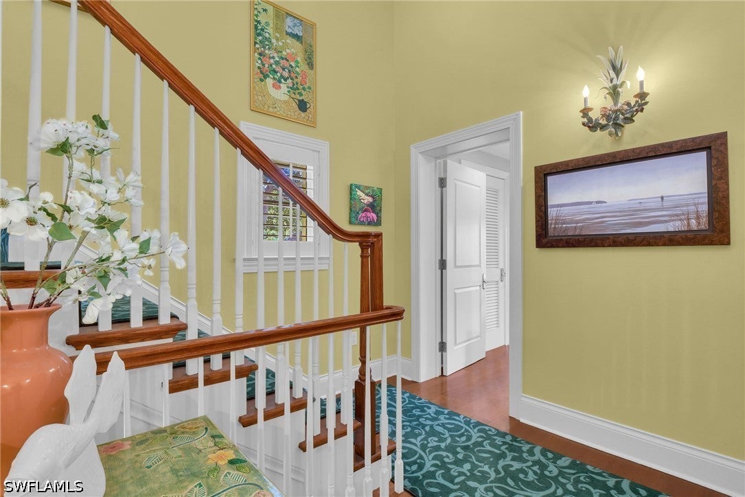 Home in Naples, FL 34102 — photo 3