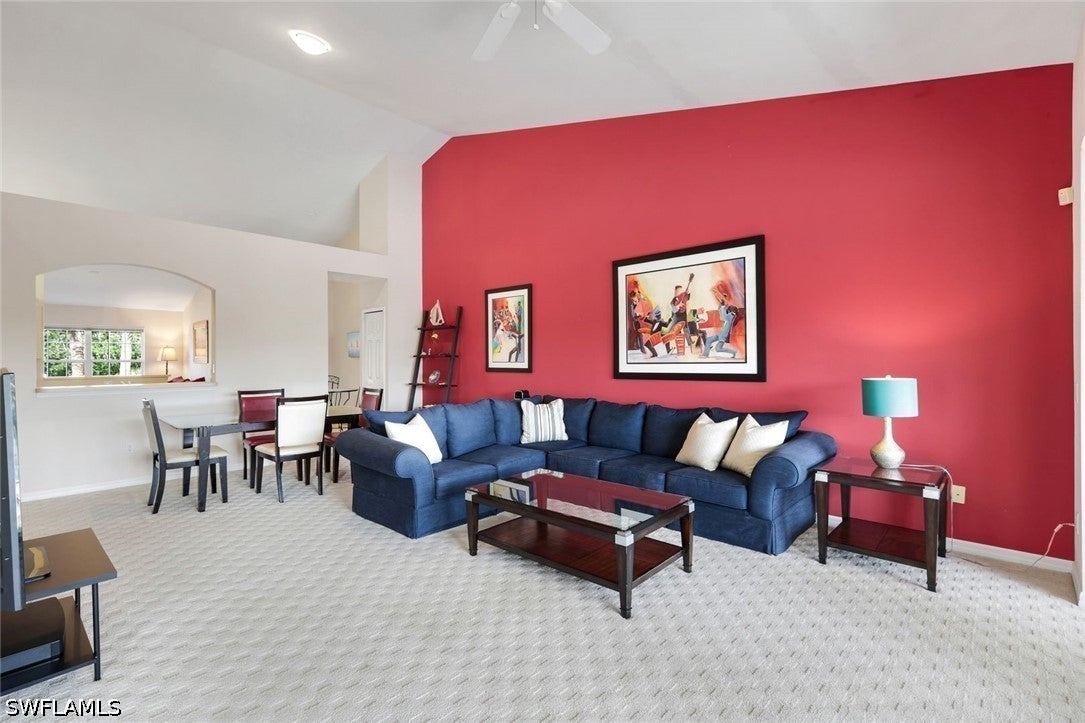20151 Seagrove Street 207 — photo