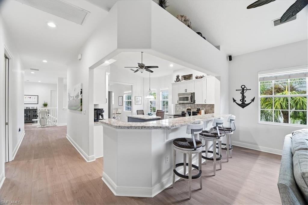 7842 Hawthorne Dr 1703 — photo