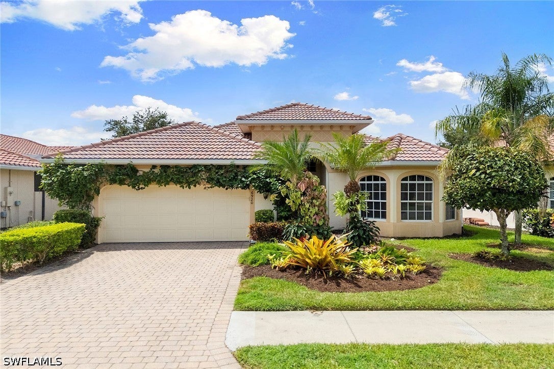 6920 Bent Grass Drive — photo