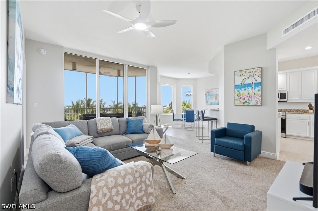4182 Bay Beach Lane 754 — photo