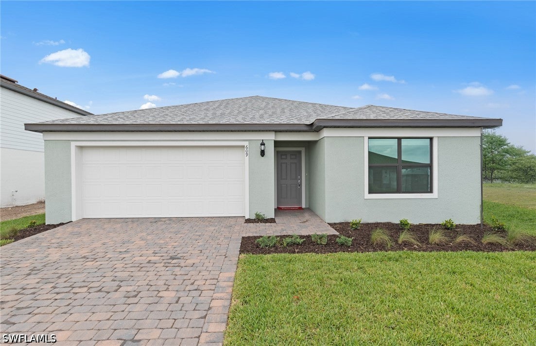 612 Oasis Lake Place — photo