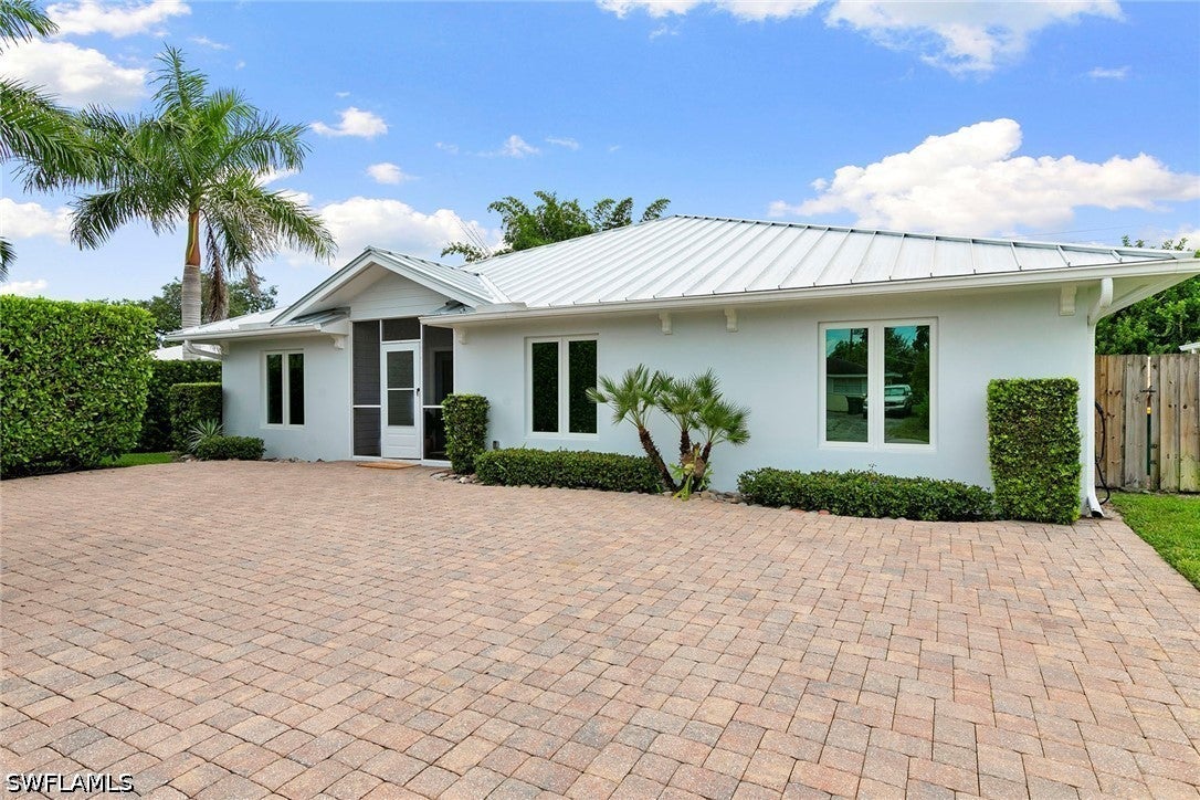 1128 Hilltop Drive — photo