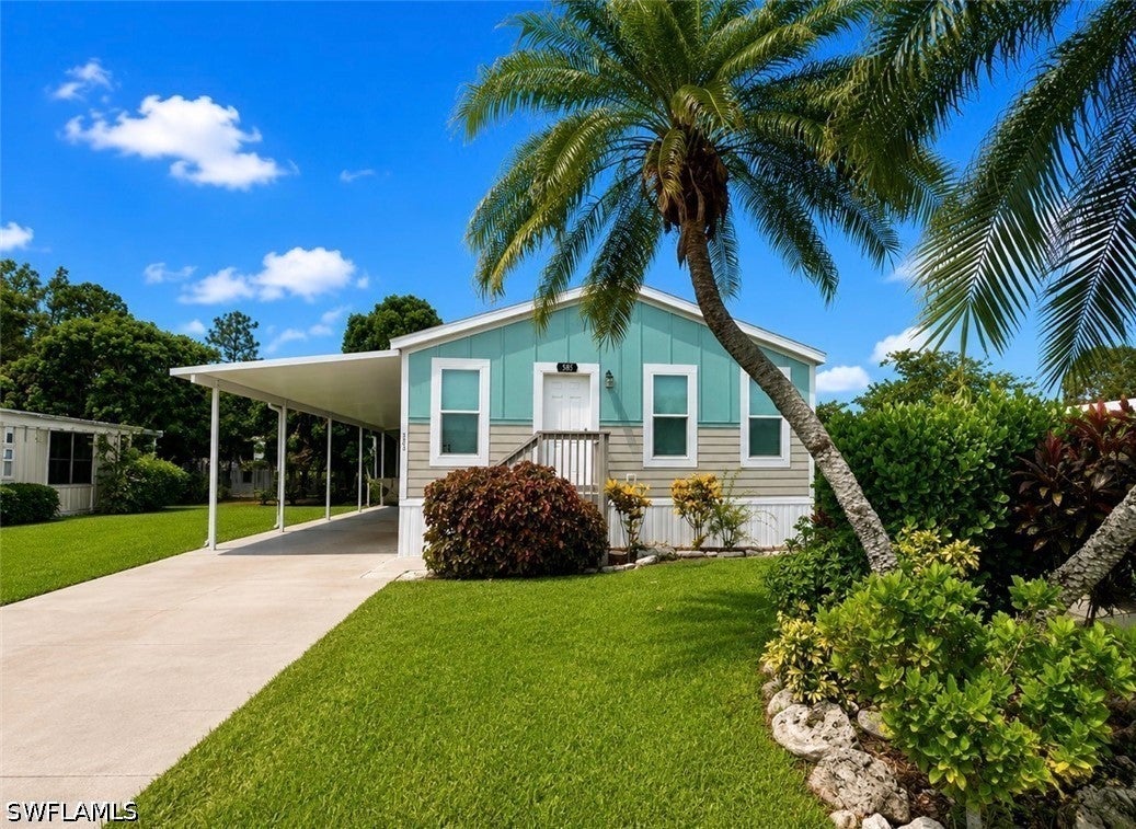 585 Cape Florida Lane — photo