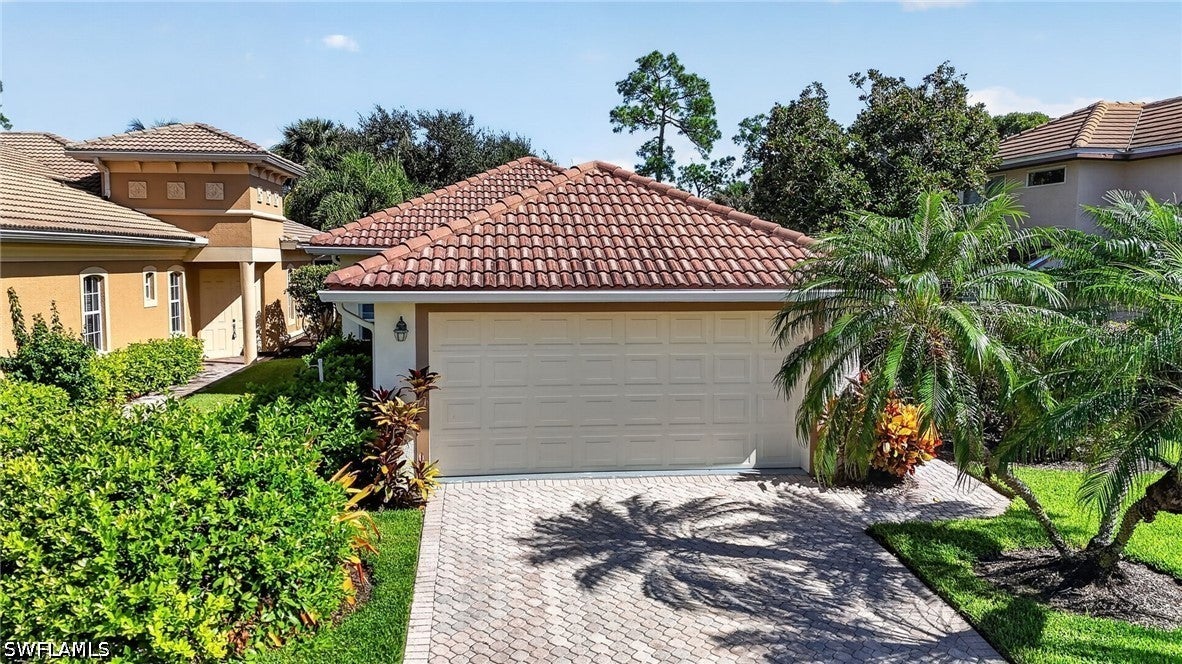 8515 Chase Preserve Drive — photo