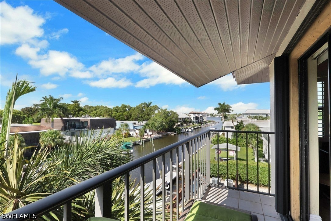 1400 Blue Point Avenue 208 — photo