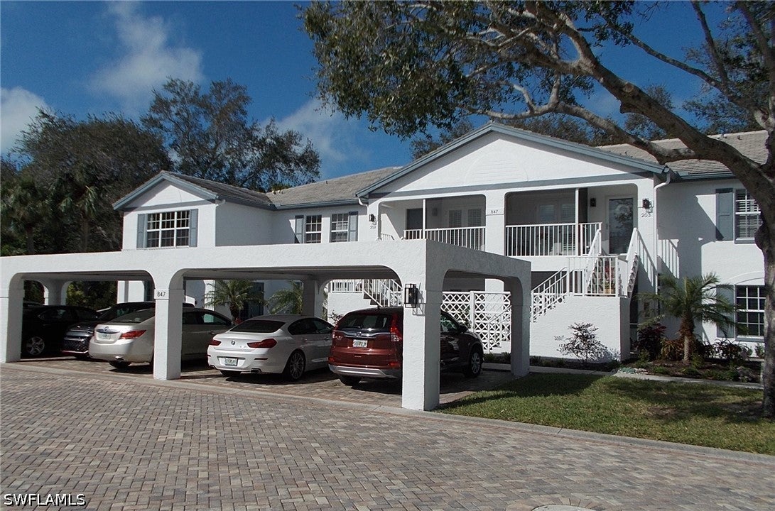 847 Tanbark Drive 101 — photo