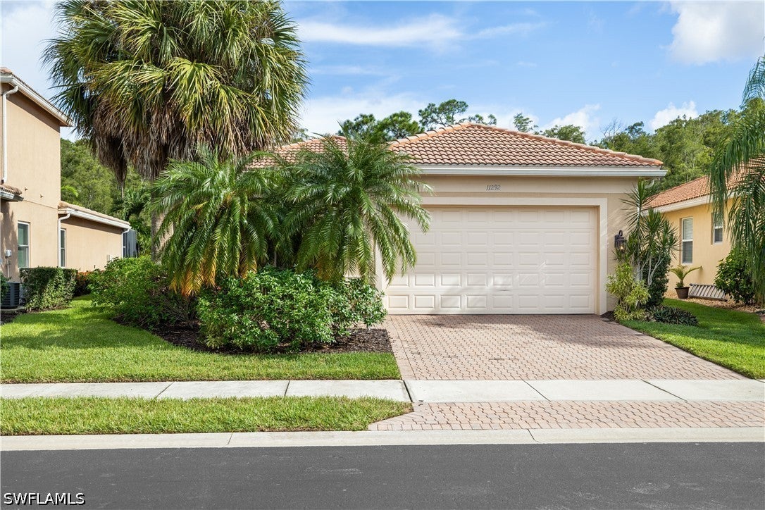 11292 Sparkleberry Drive — photo