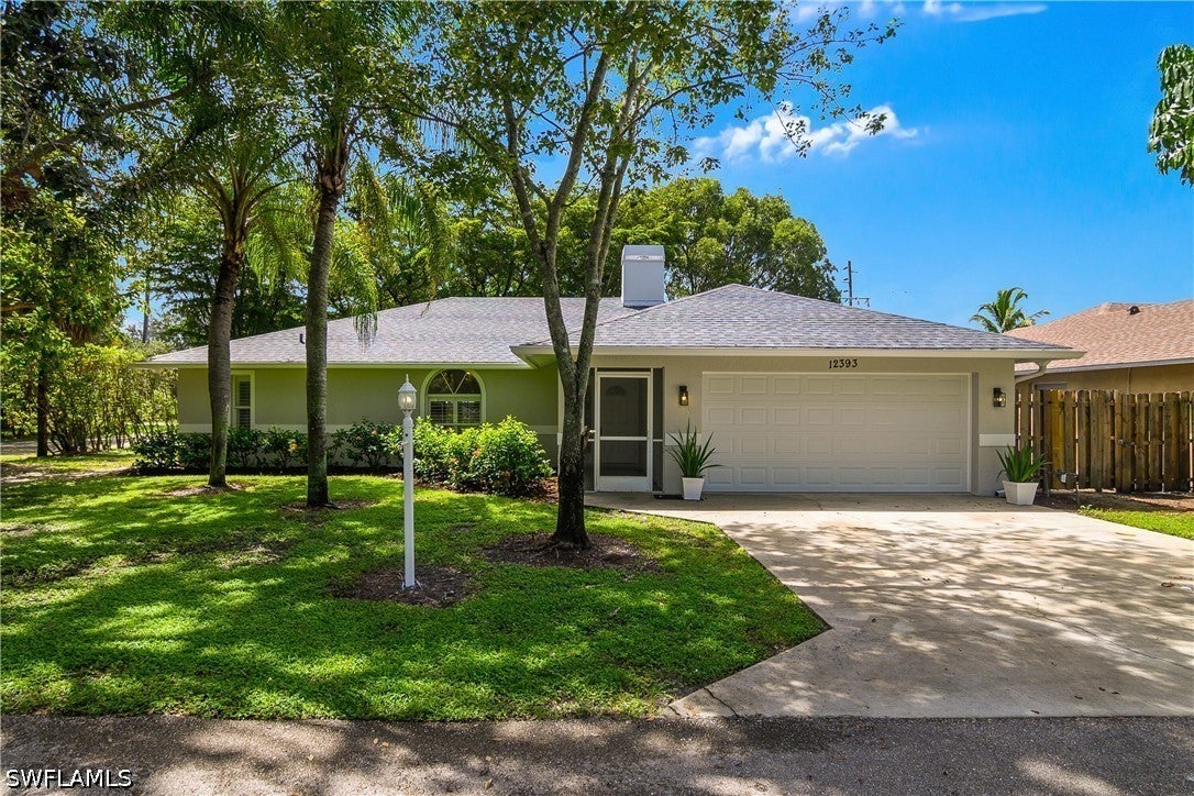 12393 Londonderry Lane — photo