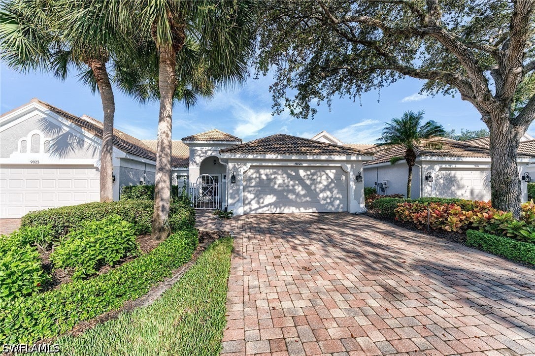 9021 Spring Run Boulevard — photo