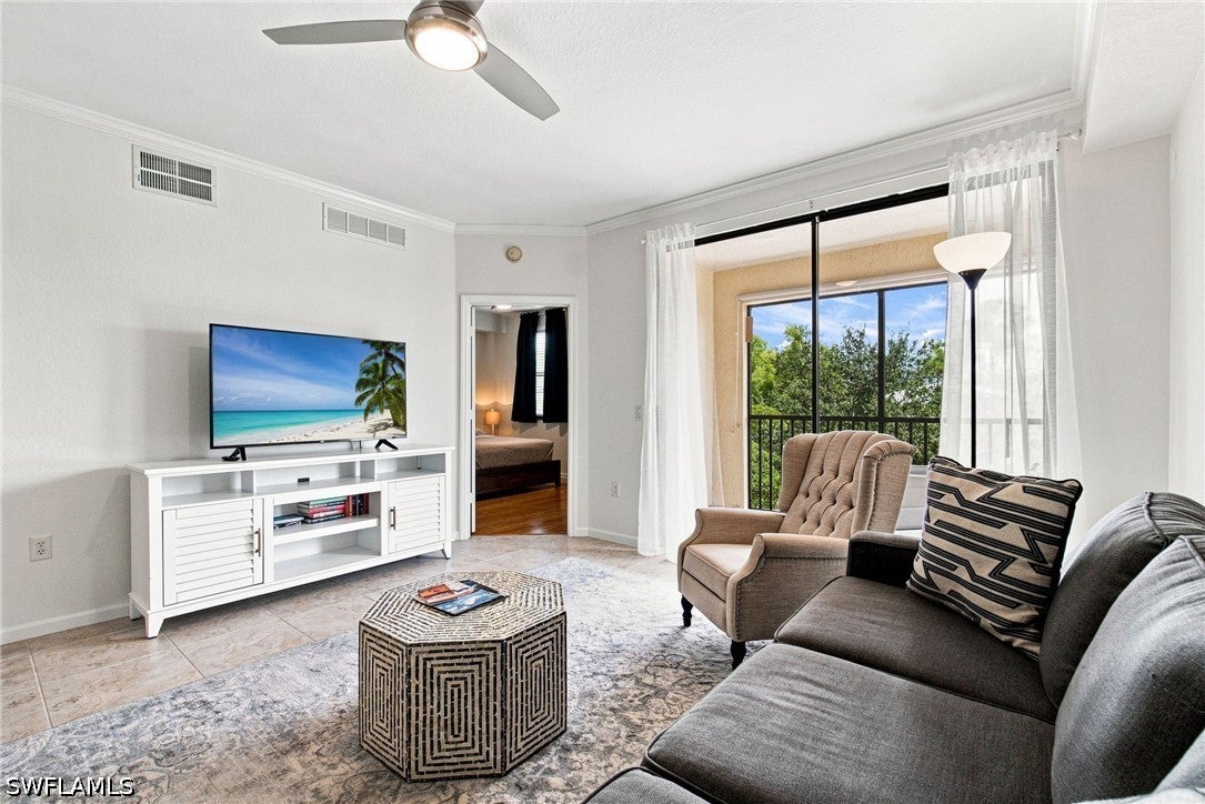 12990 Positano Circle 301 — photo