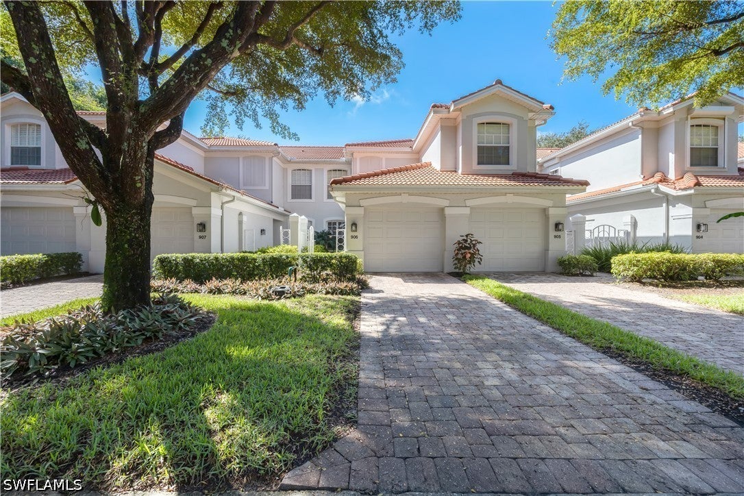 2190 Arielle Drive 906 — photo