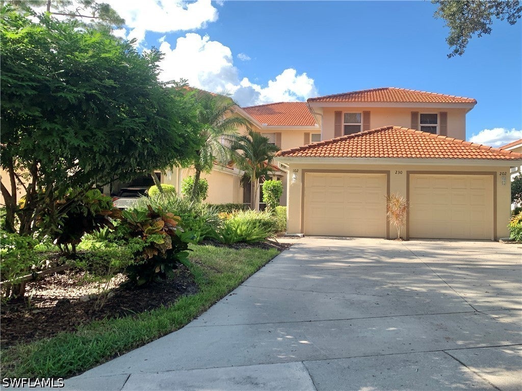 230 Robin Hood Circle 102 — photo
