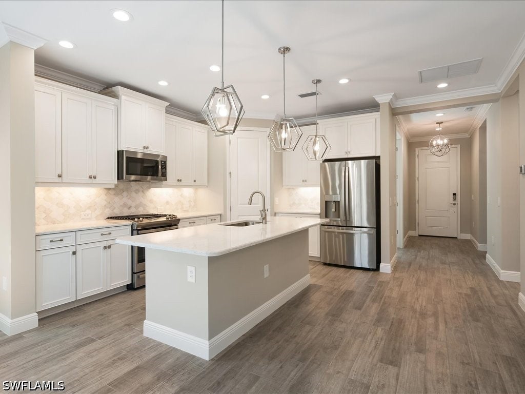 2306 Marquesa Circle — photo