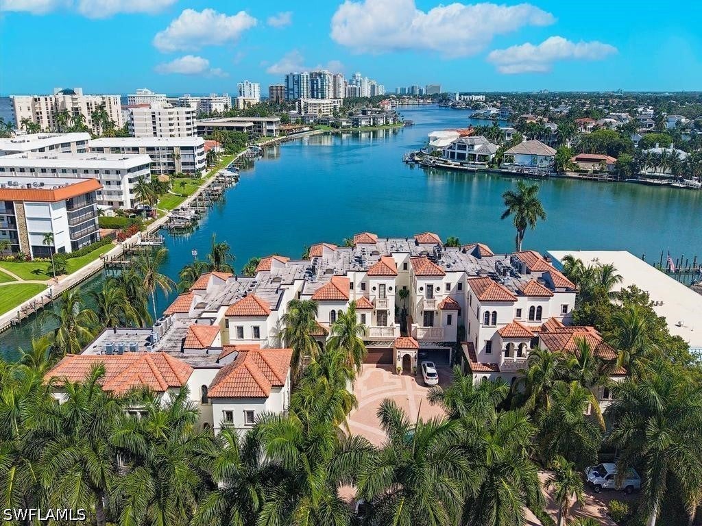 221 Harbour Drive 6 — photo