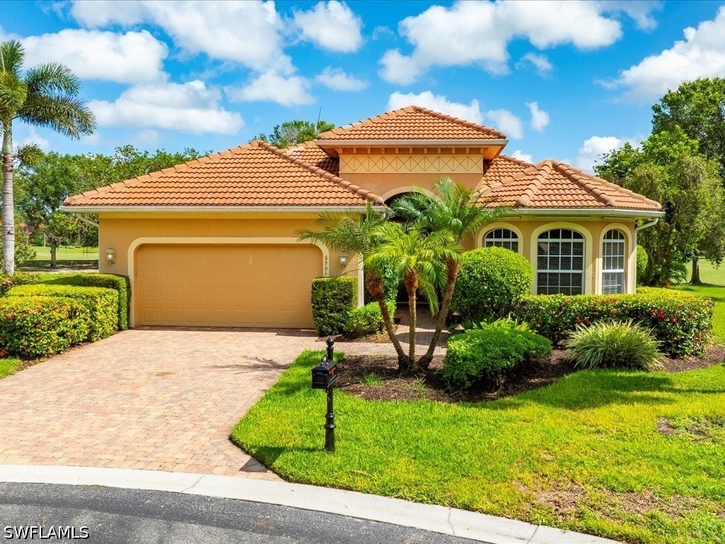 6901 Bent Grass Drive — photo