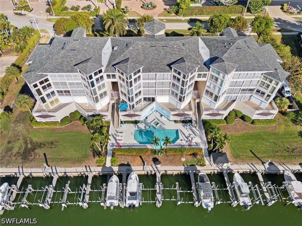 870 Collier Court 406 — photo